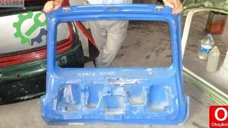 Mitsubishi Space Star Bagaj çıkma parça