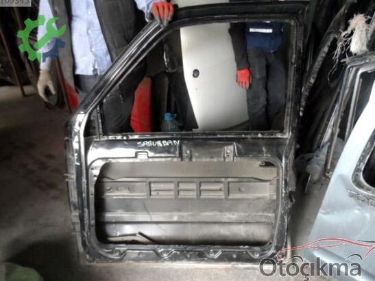 Chevrolet Suburban Sağ Ön Kapı çıkma parça