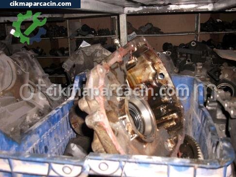Nissan Sunny Şanzıman Komple çıkma parça