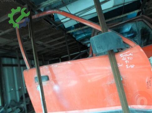 Suzuki Alto Sağ Ön Kapı çıkma parça