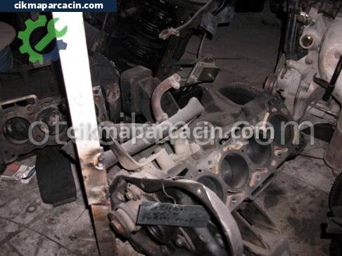 Suzuki Carry Yarım Motor çıkma parça