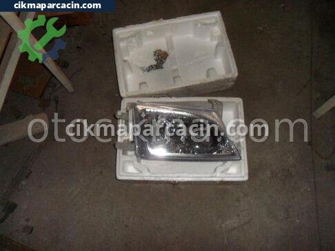 Suzuki Swift Sağ Ön Far çıkma parça