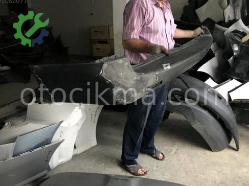 Volkswagen Transporter Arka Tampon çıkma parça