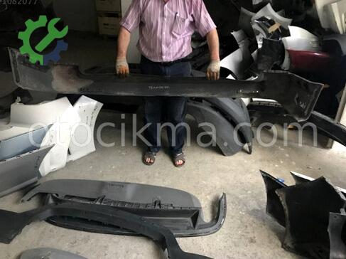 Volkswagen Transporter Arka Tampon çıkma parça