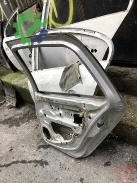 Renault Clio Sağ Arka Kapı çıkma parça