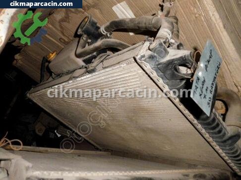 Tata Xenon Su Radyatörü çıkma parça