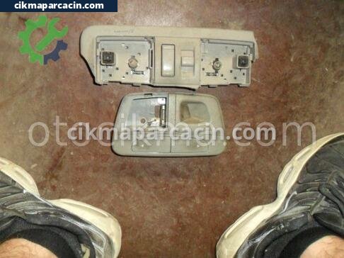 Hyundai Elantra Tavan Lambası çıkma parça