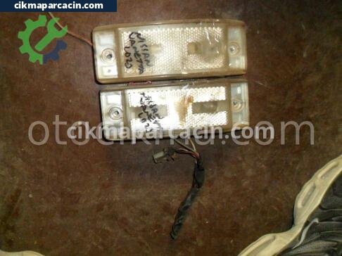 Nissan Pathfinder Tavan Lambası çıkma parça