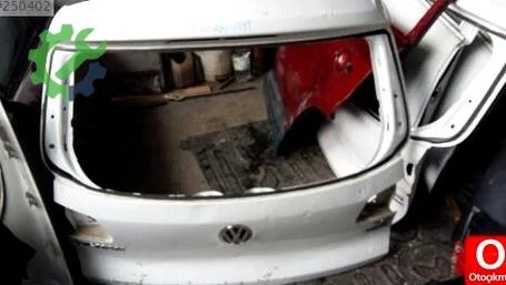 Volkswagen Tiguan Bagaj çıkma parça
