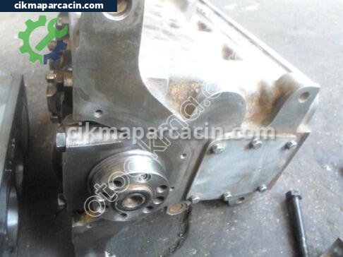 Toyota Yaris Yarım Motor çıkma parça