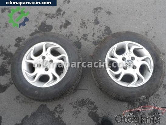 Toyota Corolla Jant çıkma parça