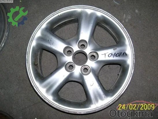 Toyota Corolla Jant çıkma parça