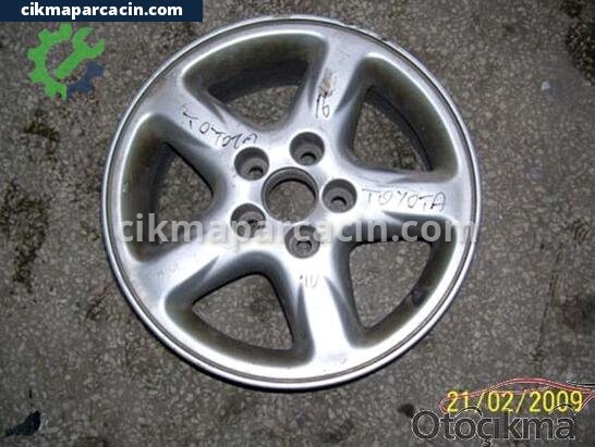 Toyota Auris Jant çıkma parça