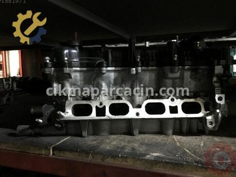 Toyota Auris Silindir Kapağı çıkma parça