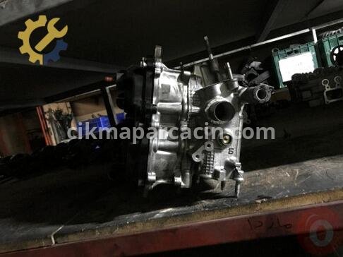 Toyota Auris Silindir Kapağı çıkma parça