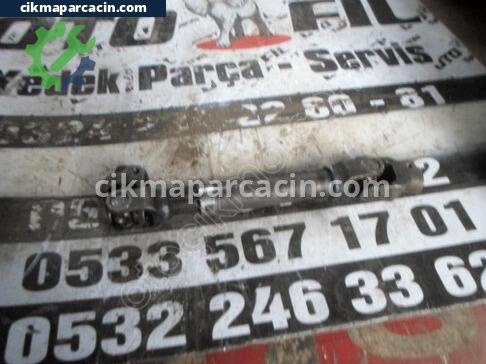 Toyota Auris Direksiyon Mili çıkma parça
