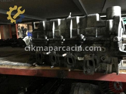 Toyota Avensis Silindir Kapağı çıkma parça