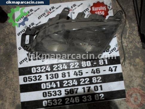 Toyota Avensis Sol Ön Far çıkma parça