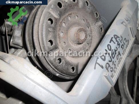 Toyota Avensis Klima Kompresörü çıkma parça