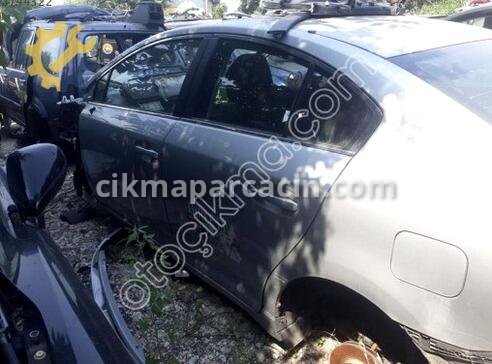 Toyota Avensis Diğer çıkma parça