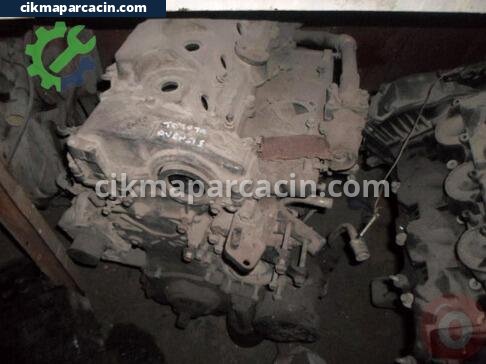 Toyota Avensis Motor Komple çıkma parça