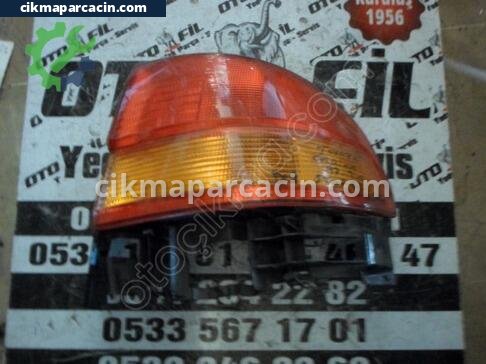 Toyota Carina Sağ Arka Stop çıkma parça
