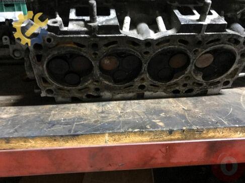 Toyota Corolla Silindir Kapağı çıkma parça