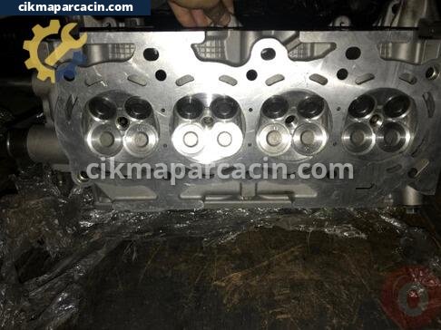 Toyota Corolla Silindir Kapağı çıkma parça