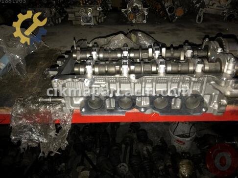 Toyota Corolla Silindir Kapağı çıkma parça