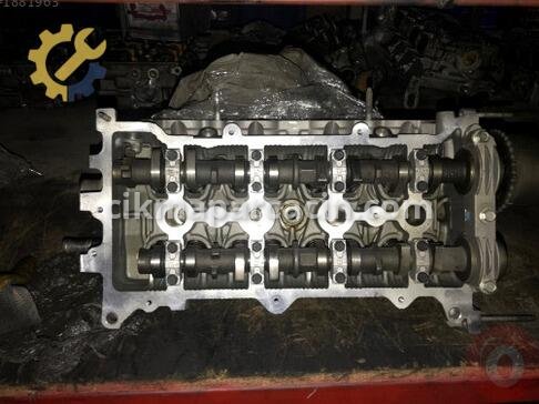 Toyota Corolla Silindir Kapağı çıkma parça