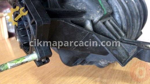 Toyota Corolla Emme Manifoldu çıkma parça