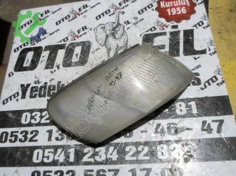 Toyota Corolla Sinyal çıkma parça