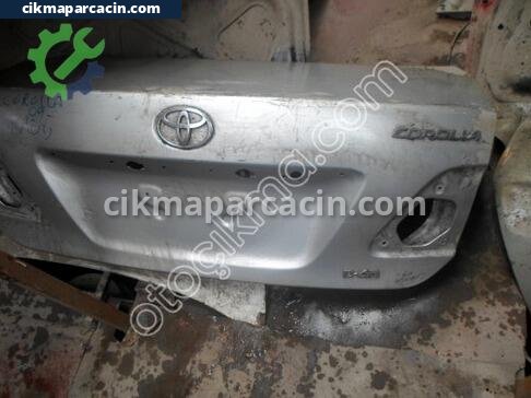 Toyota Corolla Bagaj çıkma parça
