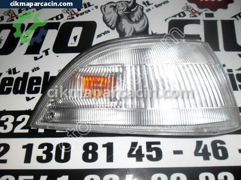 Toyota Corolla Sinyal çıkma parça