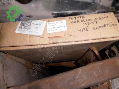 Toyota Corolla Yağ Soğutucu çıkma parça