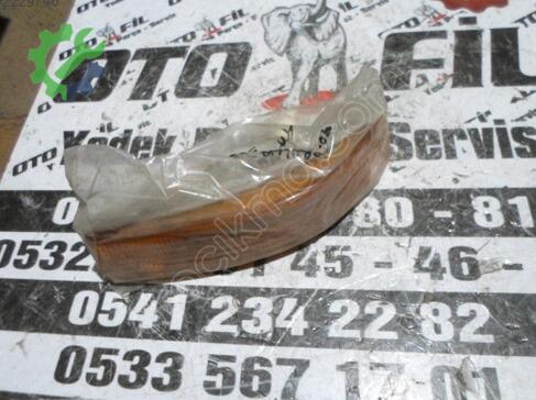 Toyota Corolla Tampon Sinyali çıkma parça
