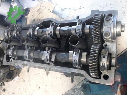 Toyota Corolla Silindir Kapağı 88-1992 çıkma parça