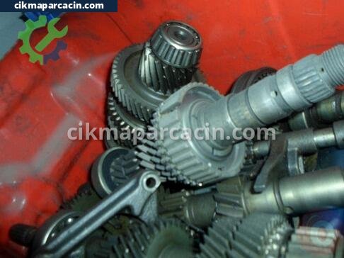 Toyota Corolla Şanzıman Komple çıkma parça