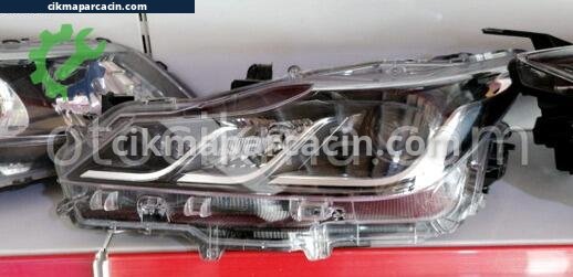Toyota Corolla Far çıkma parça
