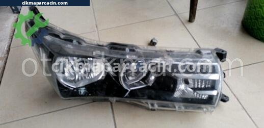 Toyota Corolla Far çıkma parça