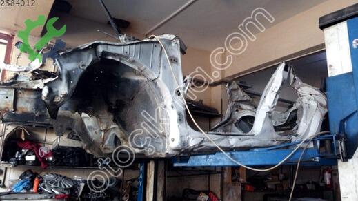 Toyota Corolla Kasa / Kupa çıkma parça
