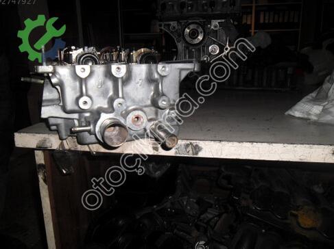 Toyota Corolla Silindir Kapağı çıkma parça