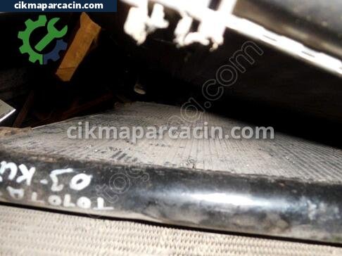 Toyota Corolla Klima Radyatörü çıkma parça
