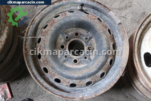Toyota Corona Jant çıkma parça