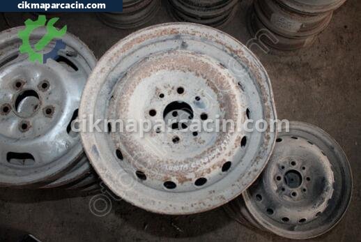 Toyota Corona Jant çıkma parça