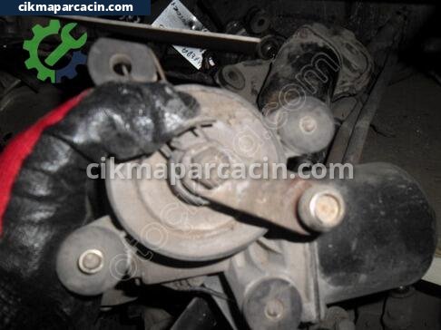 Toyota Corona Silecek Motoru çıkma parça