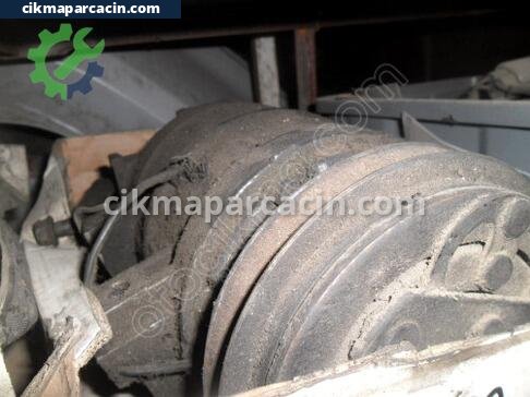 Toyota Crown Klima Kompresörü çıkma parça