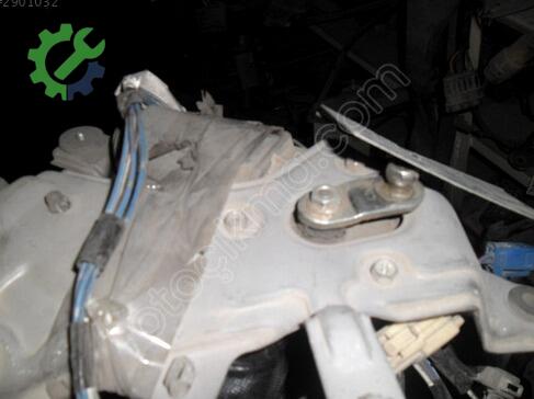 Toyota Hiace Silecek Motoru çıkma parça