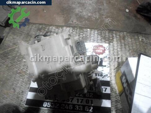 Toyota Hiace Kalorifer Kutusu çıkma parça