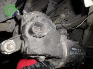 TOYOTA HİACE 2008 ÖN CAM SİLGİ MOTORU